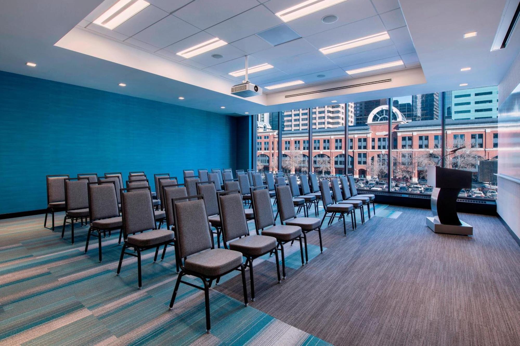Residence Inn By Marriott Calgary Downtown/Beltline District Dış mekan fotoğraf